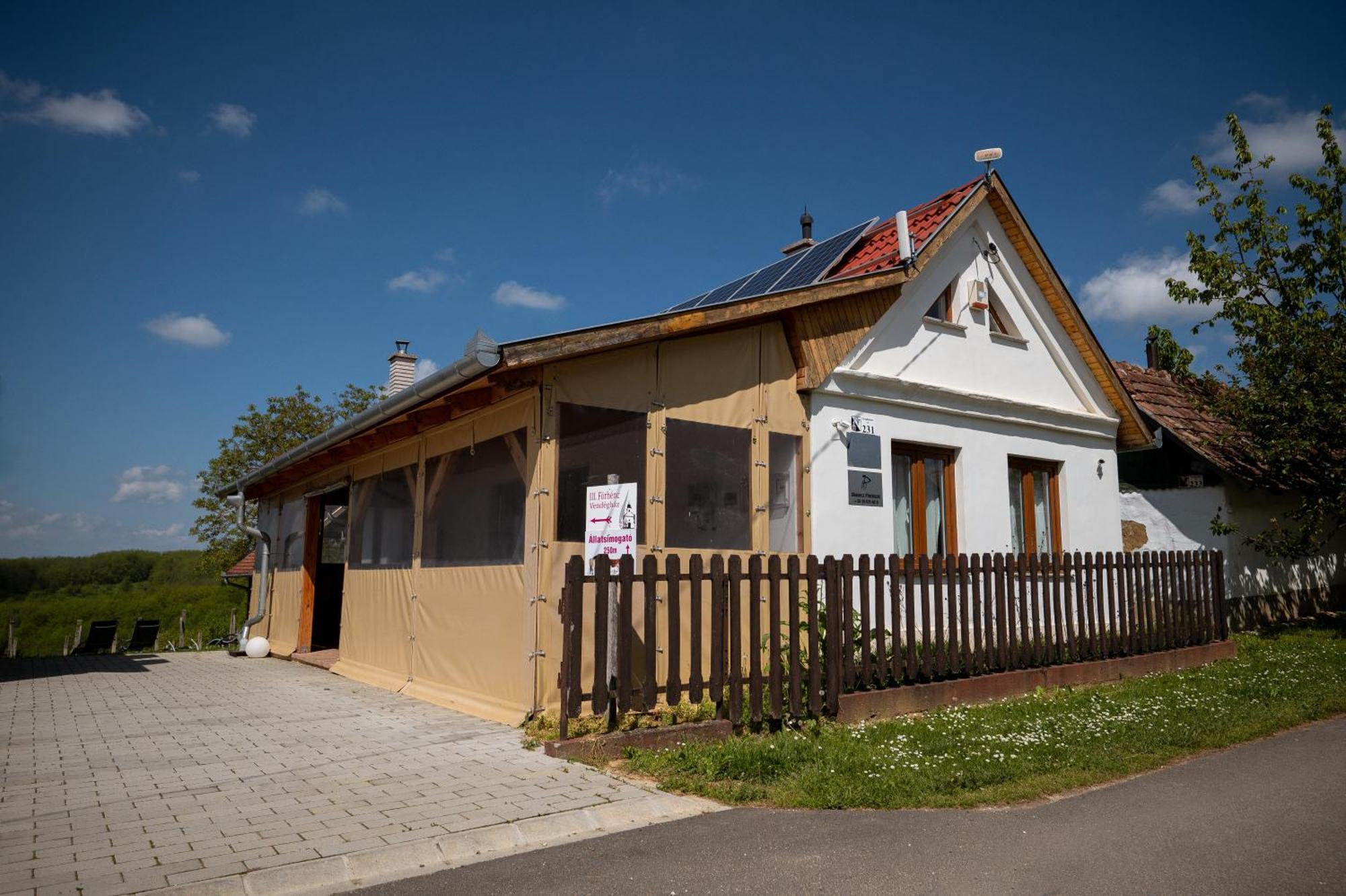Förhénc Wine House&Guesthouses I-II-III Nagykanizsa Esterno foto